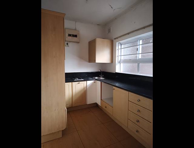 1 BEDROOM APARTMENT TO LET IN GLENWOOD